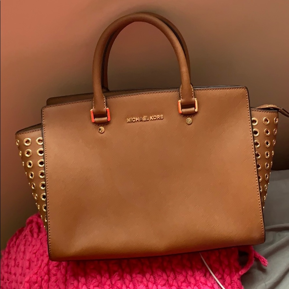 Michael Kors brown purse